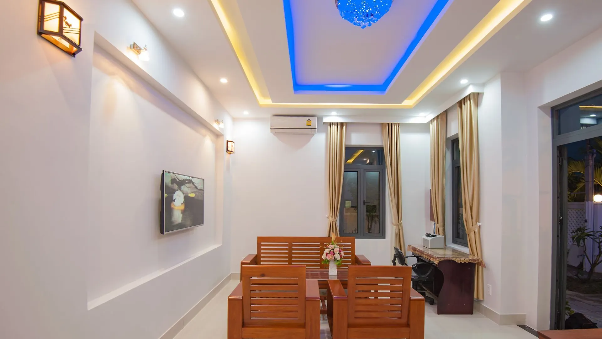 An Bang Golden Beach Villa Hoi An 2*,  Vietnam