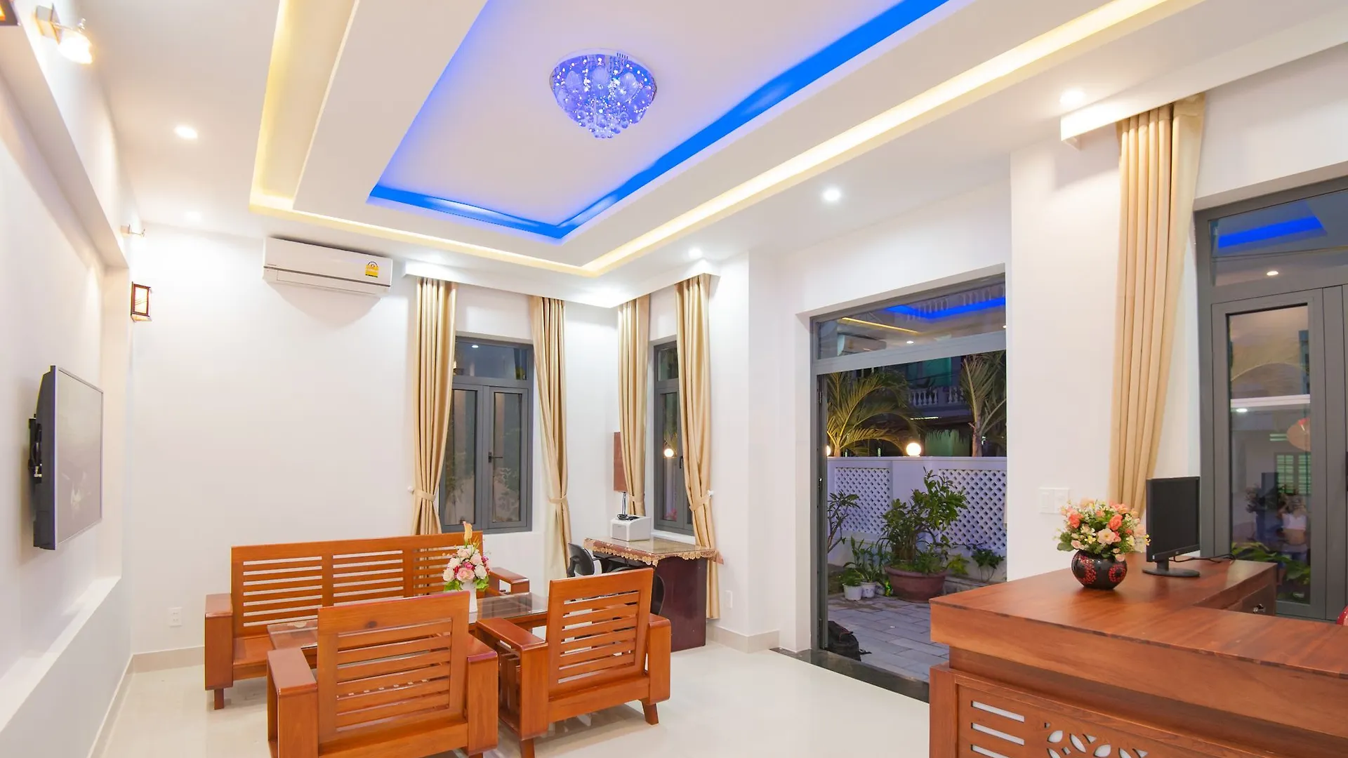 An Bang Golden Beach Villa Hoi An 2*,  Vietnam